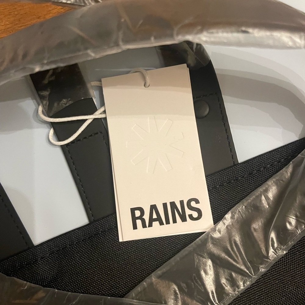 NWT Rains Classic Backpack Mini - Picture 3 of 4